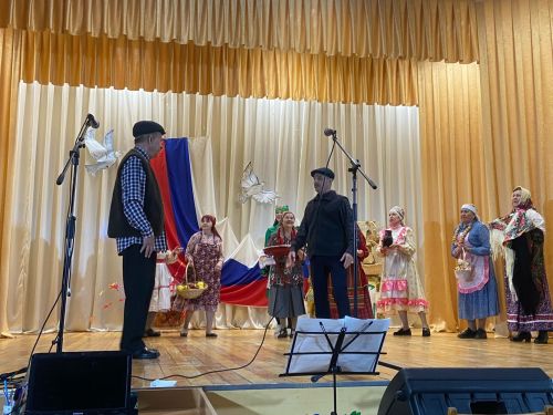 Бондюжский базар, конь-огонь, песни и пляски: как в Менделеевском районе прошёл первый фестивальный концерт