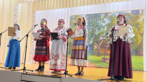 В Татарско-Челнинском сельском доме культуры встретились любители народного творчеств