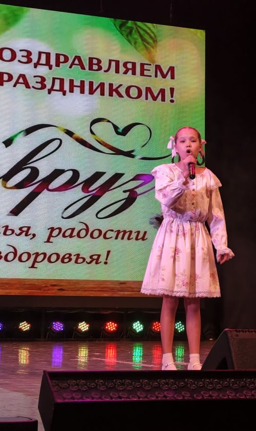 Весна пришла на сцену: в Менделеевске ярко отметили Навруз