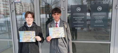 Две гитары, две победы: как музыканты из Менделеевска покорили жюри в Нижнекамске