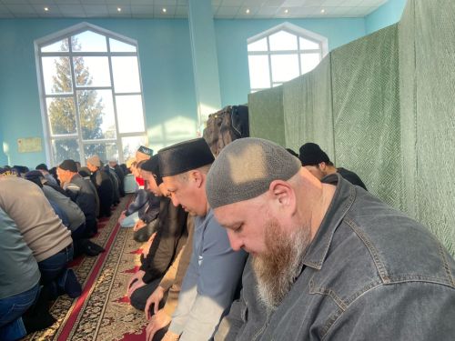 Менделеевлылар һәм шәһәр кунаклары Ураза бәйрәмен билгелиләр
