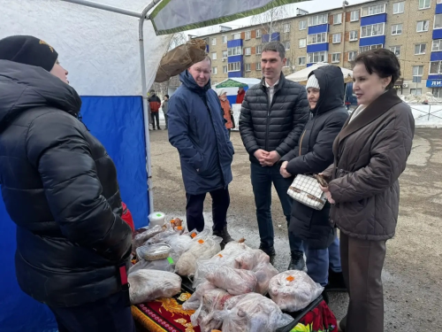 Глава района оценил масштаб весенней ярмарки в Менделеевске
