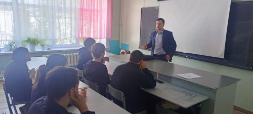 В Тихоновской школе прошла беседа с представителем прокуратуры о дропперах