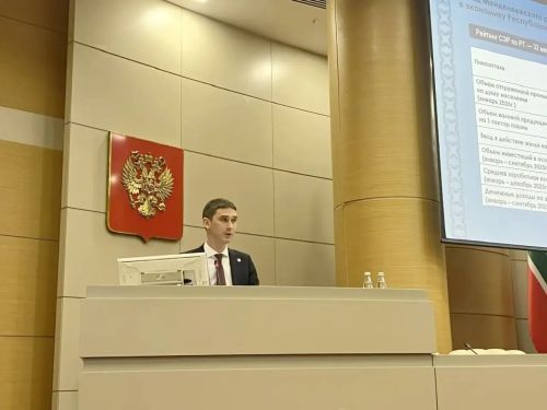 Глава района Роберт Искандаров доложил в Кабмине РТ о развитии Менделеевска: поддержка ветеранов СВО, 31 программа и «Город‑сад»