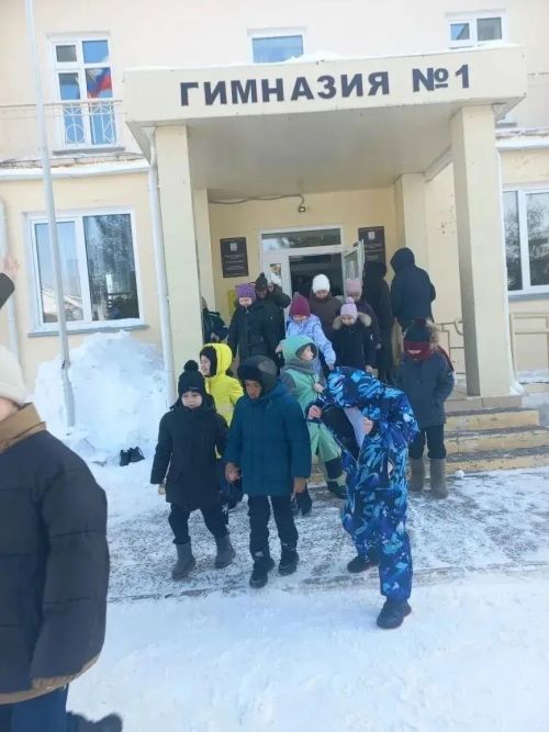 В школах Менделеевска и района прошли масштабные учения по эвакуации