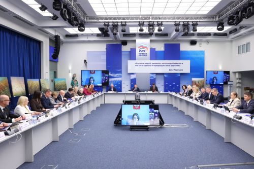 Партпроект «Предпринимательство»: обсудили поддержку МСБ, экспорт и вовлечение участников СВО в креативные индустрии
