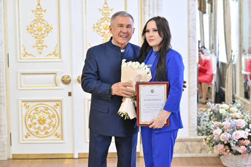 Награда к 8 Марта: менделеевчанка Альбина Сагирова удостоена награды Раиса Татарстана
