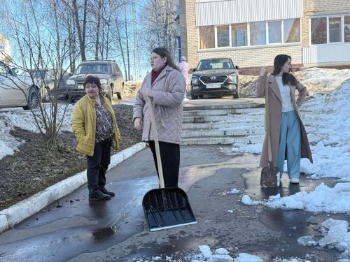 Коллектив редакции «Менделеевские новости» присоединился к санитарно-экологическому двухмесячнику