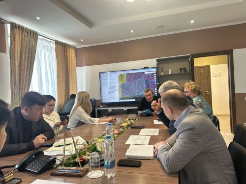 Приём граждан в администрации Менделеевска: земельные вопросы и содержание СНТ волнуют жителей