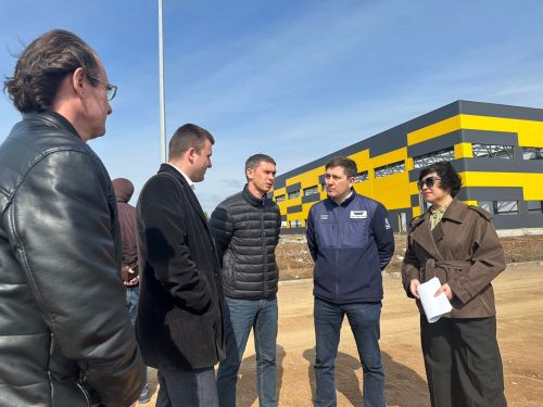 Роберт Искандаров посетил промпарк «Менделеевск 2.0»