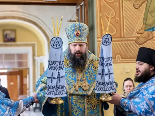 Епископ Гавриил возглавит праздничную литургию в храме Богоявления Господня в Менделеевске