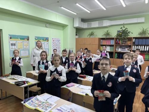 Гимназисты Менделеевска поддержали приют бездомных животных в рамках «Эковесны»