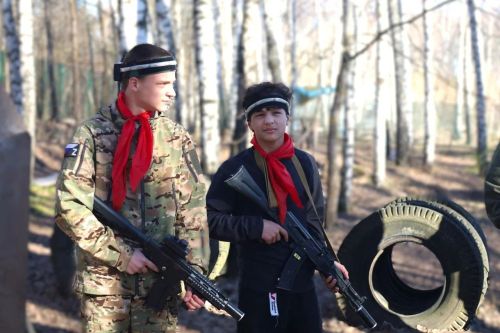В Татарстане прошли соревнования по лазертагу среди ветеранов СВО и детей-сирот