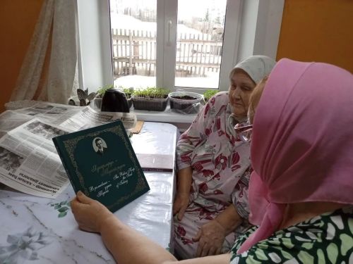 Специалисты КЦСОН «Берег Надежды» провели час сказок Тукая для подопечных в Менделеевске