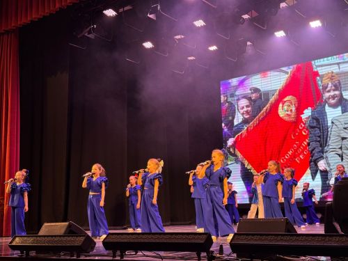 В Менделеевске прошёл отчётный концерт вокальной группы «Аккорд»