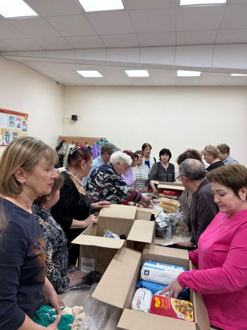 Хор ветеранов Менделеевска отправил посылки бойцам в зону СВО