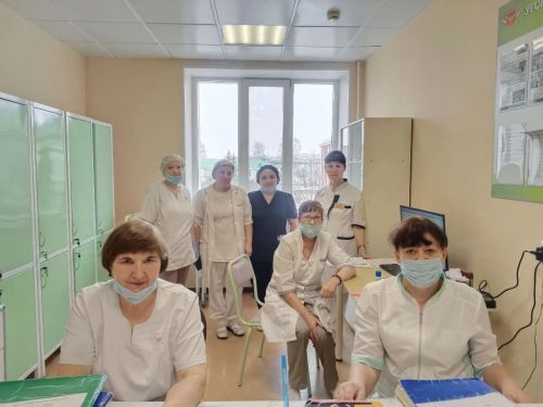 Ясира Давлятханова провела презентацию для сотрудников Менделеевской ЦРБ о здоровье на рабочем месте