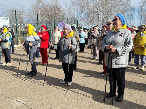 Жители Менделеевска сделали «10 000 шагов к жизни»