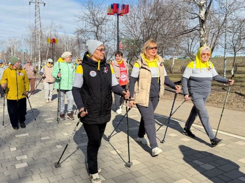 Жители Менделеевска сделали «10 000 шагов к жизни»