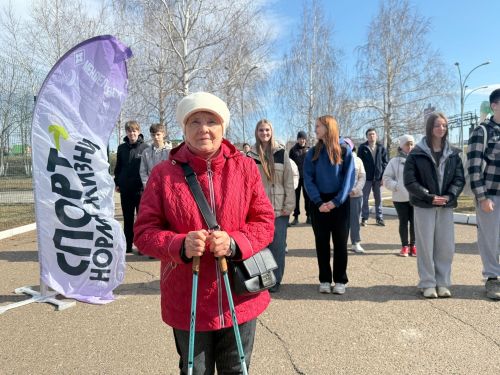 Жители Менделеевска сделали «10 000 шагов к жизни»