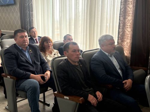В администрации Менделеевского района прошло собрание депутатов фракции «Единая Россия»
