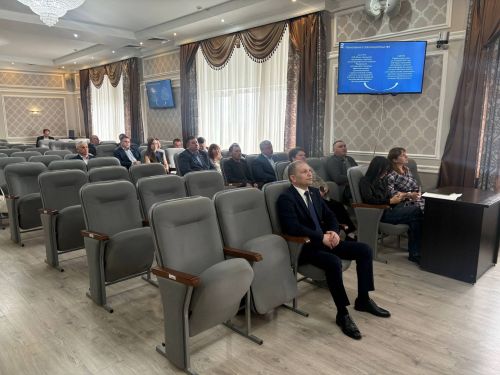 В администрации Менделеевского района прошло собрание депутатов фракции «Единая Россия»