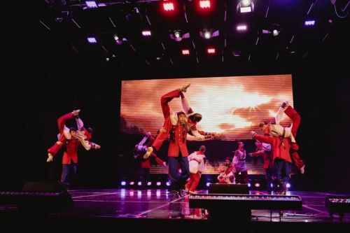 39-й отчётный концерт «Кристалла» прошёл в Менделеевске: «Гордость поколений»