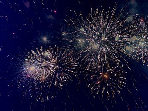 День химика в Менделеевске 29 мая: концерт, криошоу, мастер-классы и салют