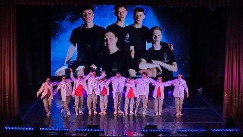 39-й отчётный концерт «Кристалла» прошёл в Менделеевске: «Гордость поколений»