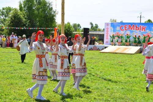Город мастеров, старинные обряды и особый гость: чем удивит «Семык – 2026» в Ильнети