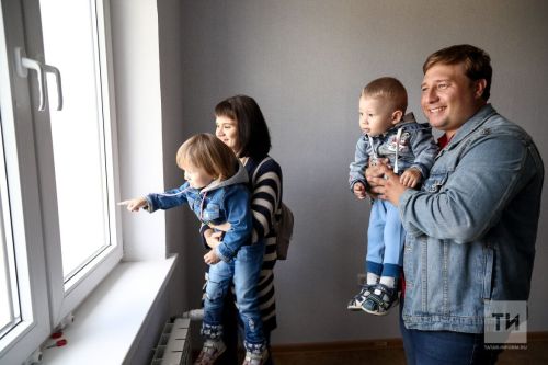 Семьям Татарстана, получившим отказ из-за превышения дохода, вернут выплаты