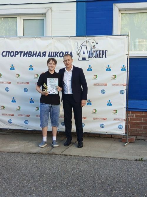 Хоккейная команда «Айсберг» из Менделеевска завершила сезон в десятке лучших школ Татарстана