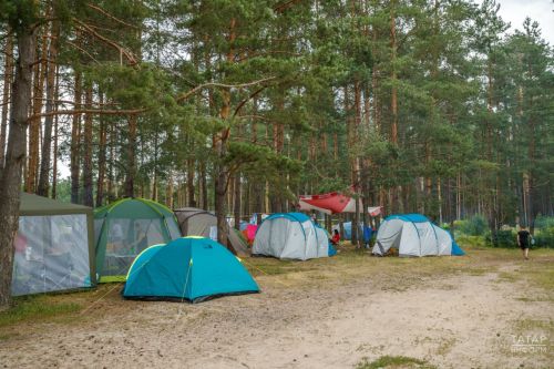 Что взять в палаточный поход с ребёнком: памятка для родителей
