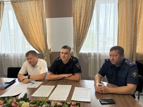 Глава Менделеевского района призвал родителей усилить контроль за детьми на дорогах летом