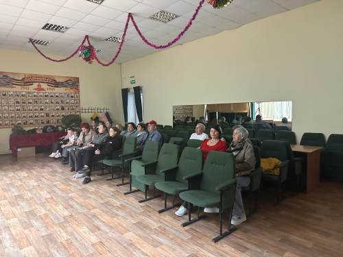 Трио «Возможно всё» Менделеевска выступило в Камаевском СДК