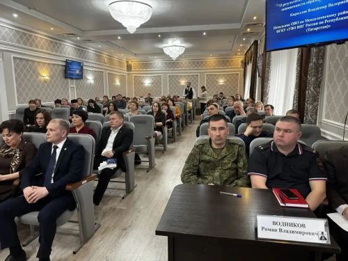 Безопасность и благоустройство: Менделеевск готовится к 9 Мая