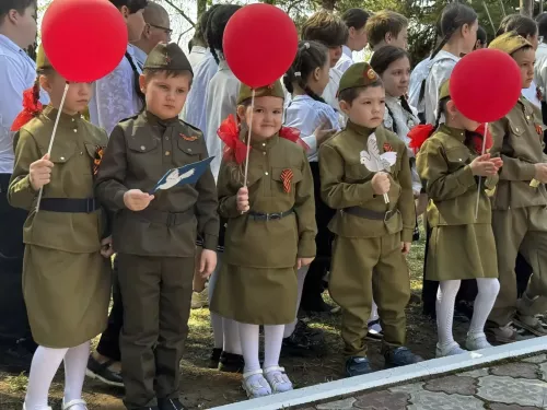 В селе Бизяки прошёл митинг в честь 81-й годовщины Победы