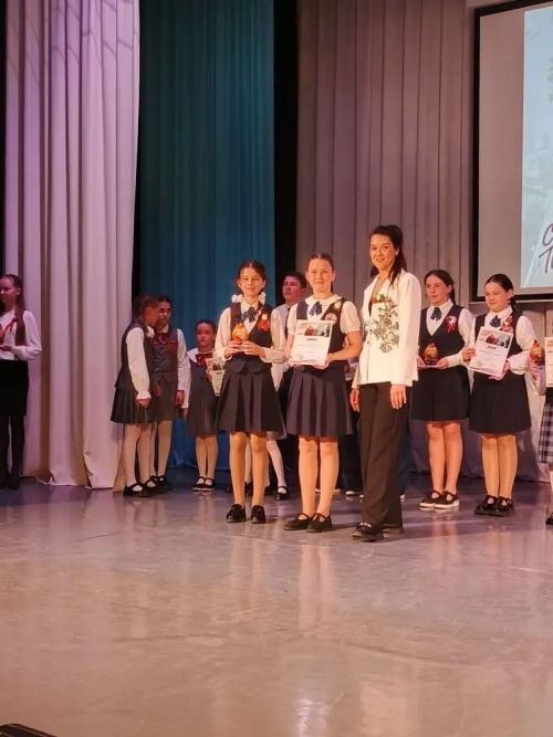 В Менделеевске прошел II районный конкурс хоров «Во славу Отечества» с участием 799 школьников