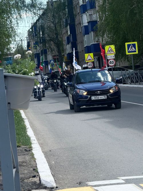 Менделеевцы приняли участие в мото- и автопробеге «Дорога Победы»