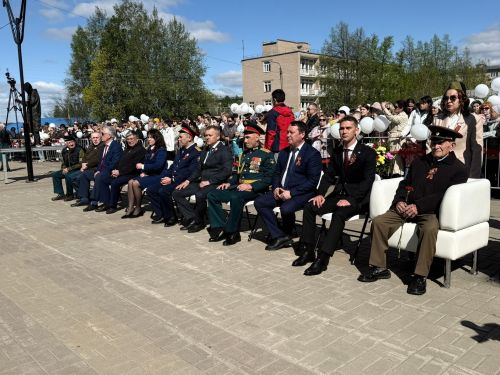 Трогательную вокально-хореографическую композицию представили на праздновании 81-й годовщины Победы в Менделеевске