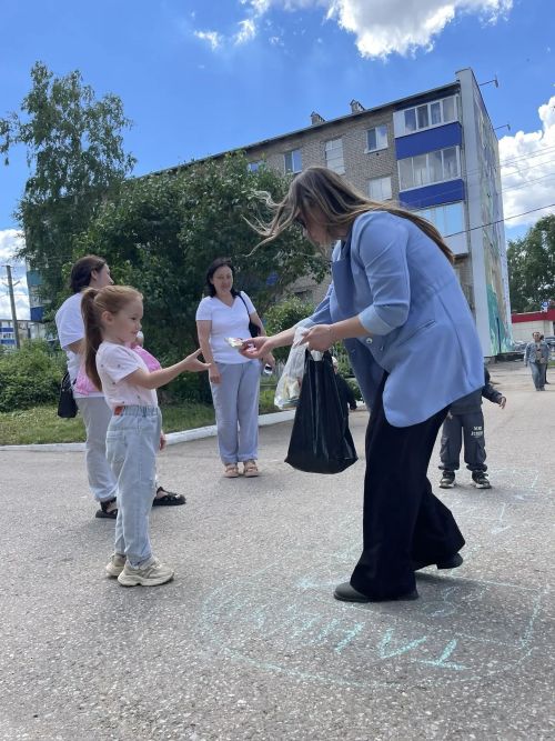 В детской поликлинике Менделеевска устроили праздник к Дню защиты детей