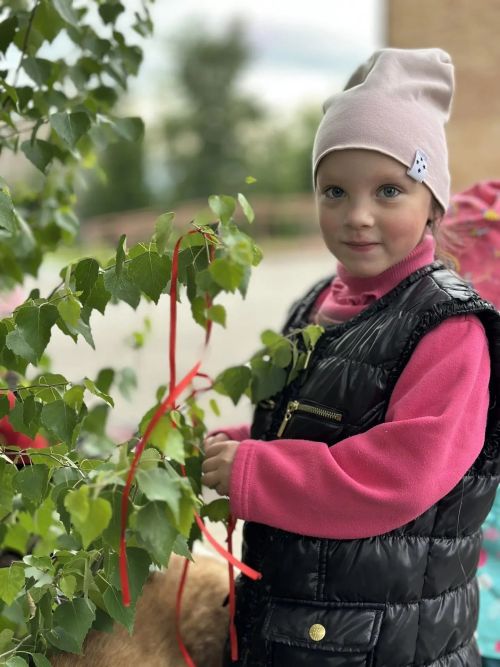 В селе Старое Гришкино Менделеевского района прошёл обряд проводов берёзы