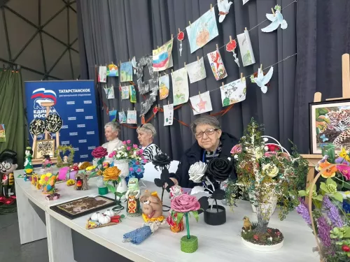В куполе «Атмосфера» организована выставка народных умельцев