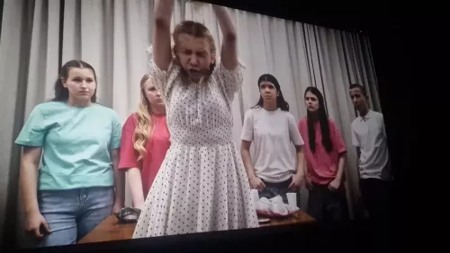 Создатели фильма «Осколки трёх времен» из Менделеевска представили картину в Нижнекамске