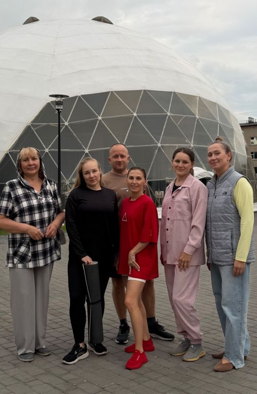 В Менделеевске стартовал проект «Купол.Фит»: бесплатные тренировки в парке «Атмосфера» продолжит йога 21 июня