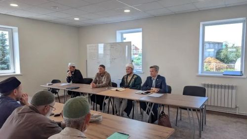 Имам-мухтасиб Менделеевского района прочитал лекцию для имамов Сармановского района