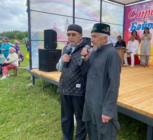 Жители Ижёвки весело и ярко отметили Сабантуй