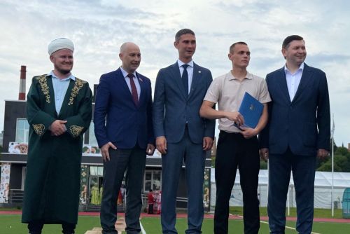 На менделеевском Сабантуе названы имена передовиков сельского хозяйства
