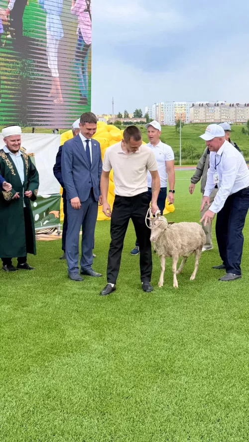 Менделеевске на Сабантуе наградили абсолютного батыра сева 2026 года