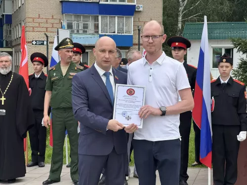 В Менделеевске прошёл митинг в День ветерана боевых действий